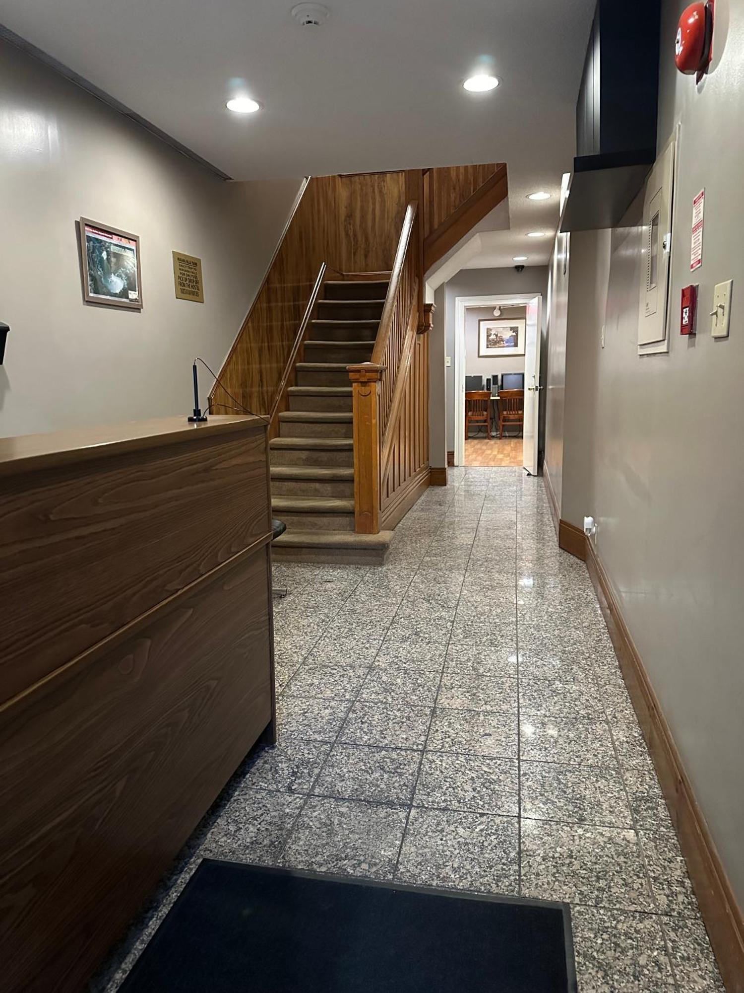 Nox Hostel Торонто Экстерьер фото