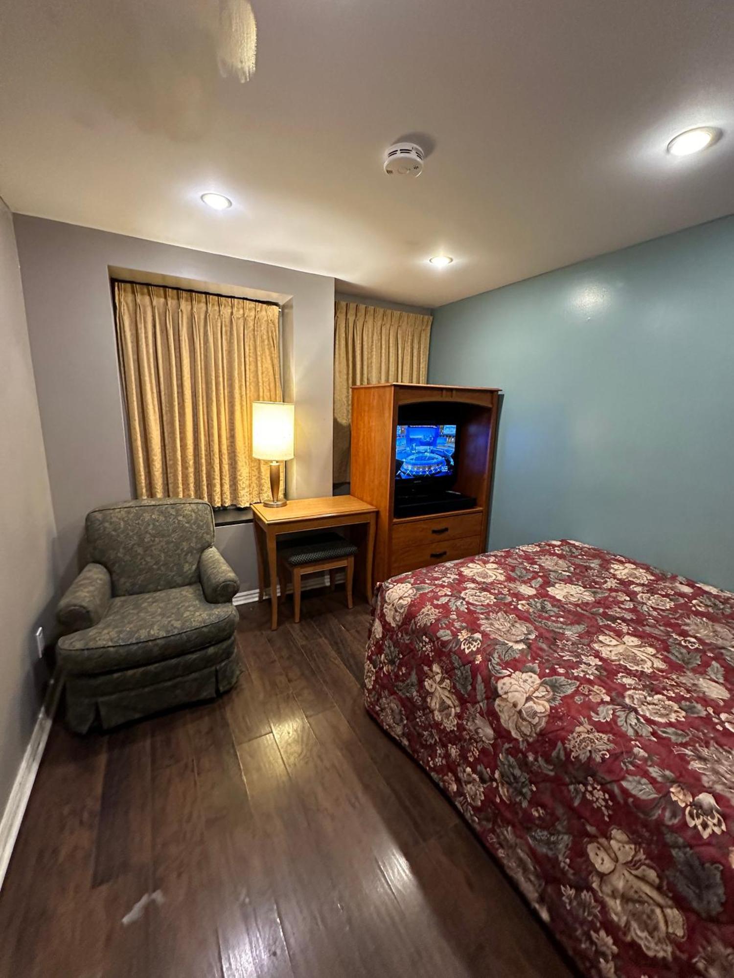 Nox Hostel Торонто Экстерьер фото