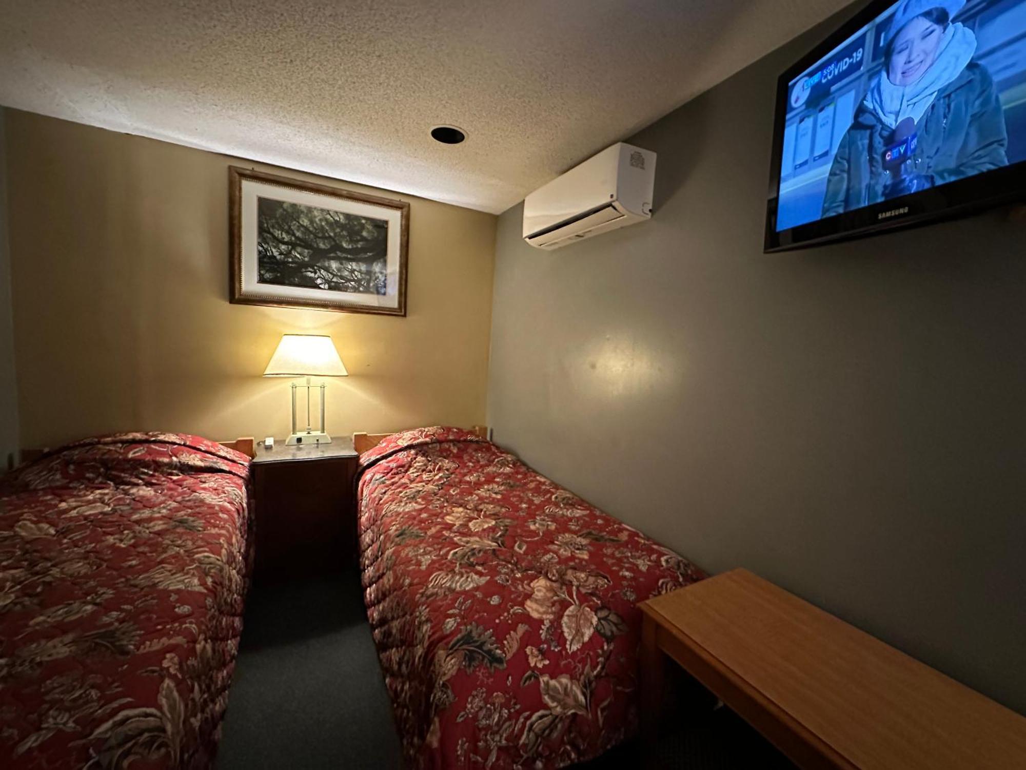 Nox Hostel Торонто Экстерьер фото