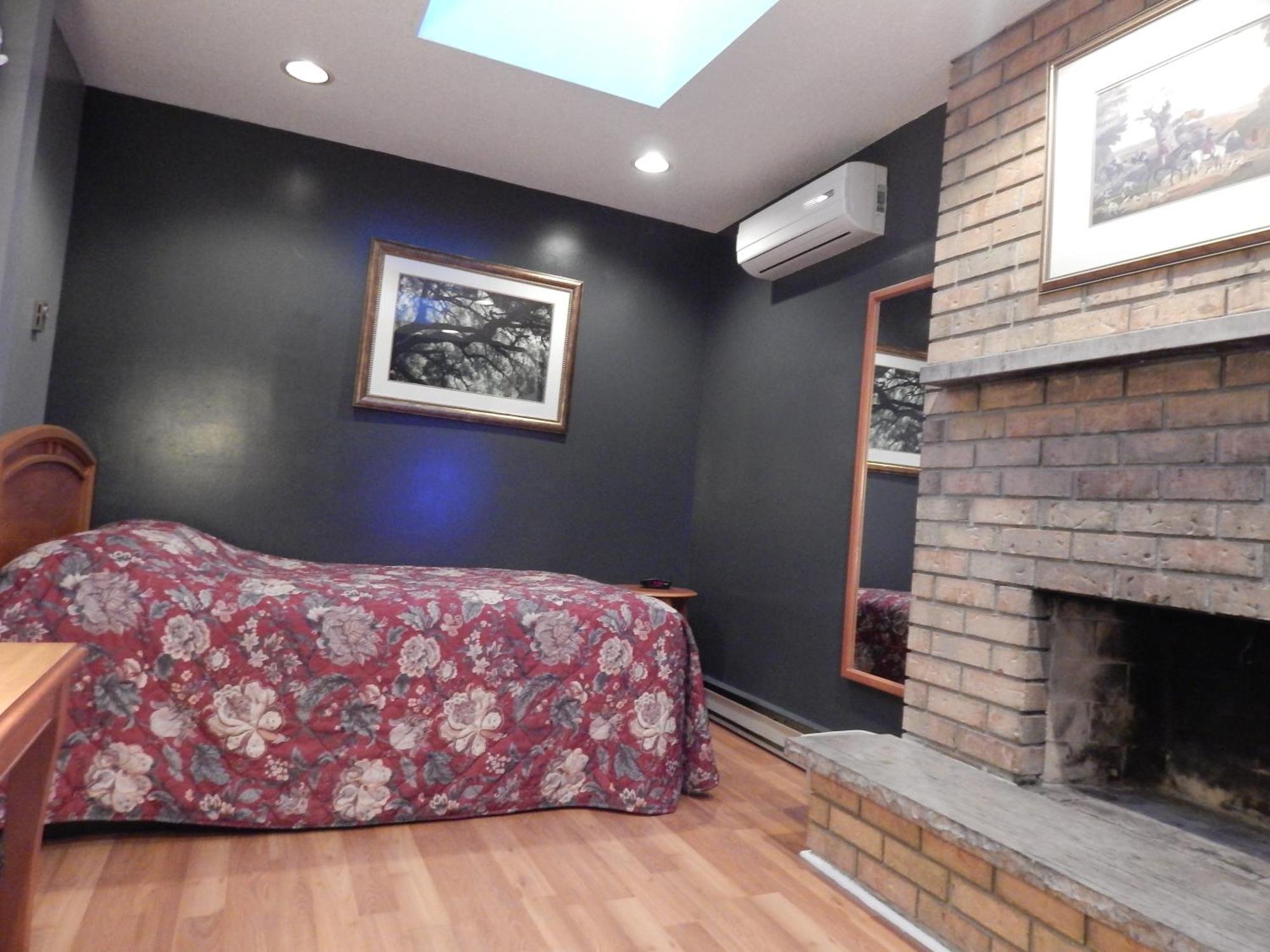 Nox Hostel Торонто Экстерьер фото